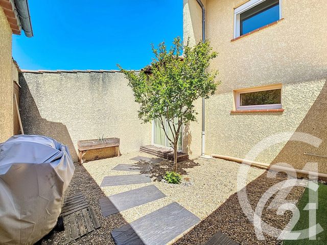 Maison à vendre - 4 pièces - 125,73 m2 - Taillades - 84 - PROVENCE-ALPES-COTE-D-AZUR