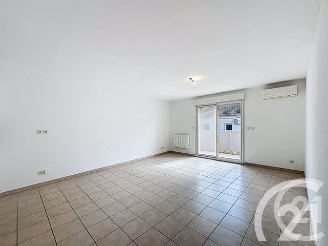 Appartement F2 &agrave; vendre - 2 pi&egrave;ces - 55,60 m2 - Cavaillon - 84 - PROVENCE-ALPES-COTE-D-AZUR