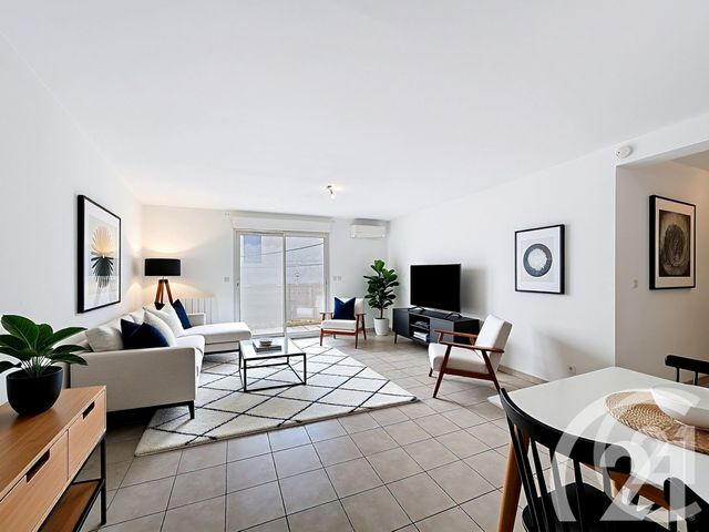 Appartement F2 &agrave; vendre - 2 pi&egrave;ces - 55,60 m2 - Cavaillon - 84 - PROVENCE-ALPES-COTE-D-AZUR