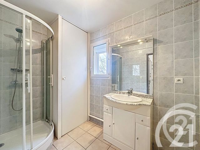 Appartement F2 &agrave; vendre - 2 pi&egrave;ces - 55,60 m2 - Cavaillon - 84 - PROVENCE-ALPES-COTE-D-AZUR