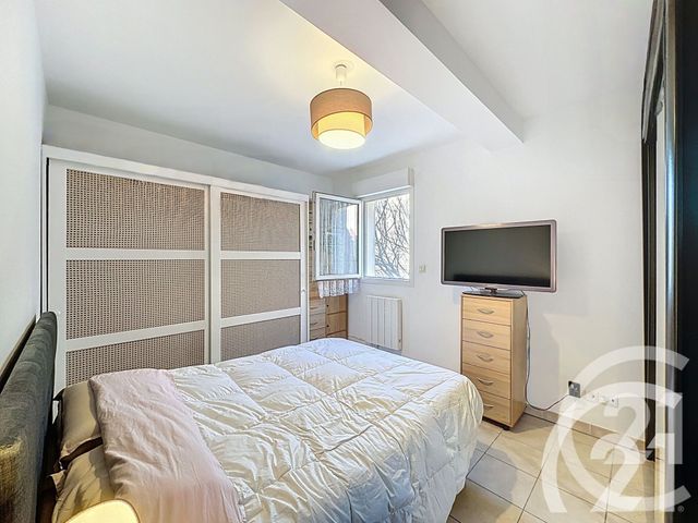 Appartement F2 à vendre - 2 pièces - 55,60 m2 - Cavaillon - 84 - PROVENCE-ALPES-COTE-D-AZUR