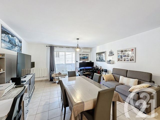 Appartement F2 à vendre - 2 pièces - 55,60 m2 - Cavaillon - 84 - PROVENCE-ALPES-COTE-D-AZUR