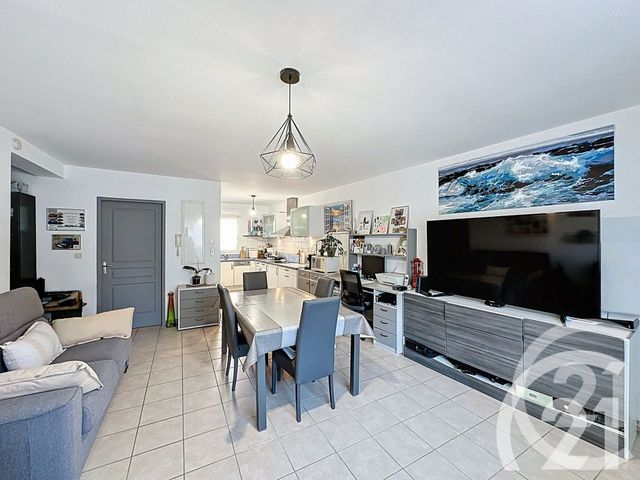 Appartement F2 à vendre - 2 pièces - 55,60 m2 - Cavaillon - 84 - PROVENCE-ALPES-COTE-D-AZUR