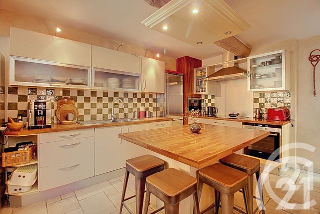 Maison à vendre - 6 pièces - 177,72 m2 - Robion - 84 - PROVENCE-ALPES-COTE-D-AZUR