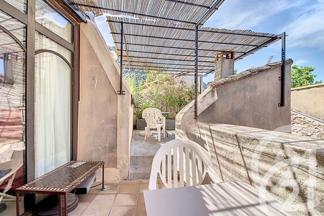 Maison à vendre - 6 pièces - 177,72 m2 - Robion - 84 - PROVENCE-ALPES-COTE-D-AZUR