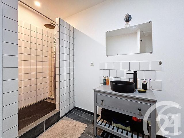 Appartement T2 à vendre - 2 pièces - 54,93 m2 - Cavaillon - 84 - PROVENCE-ALPES-COTE-D-AZUR