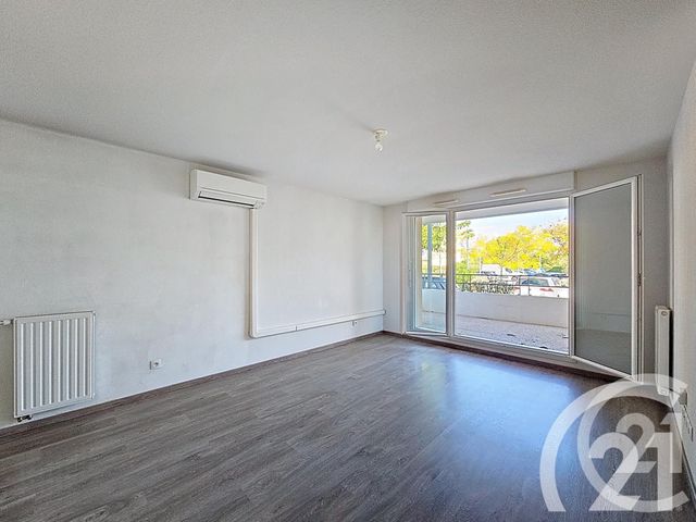 Appartement T4 à vendre - 4 pièces - 73,01 m2 - Cavaillon - 84 - PROVENCE-ALPES-COTE-D-AZUR