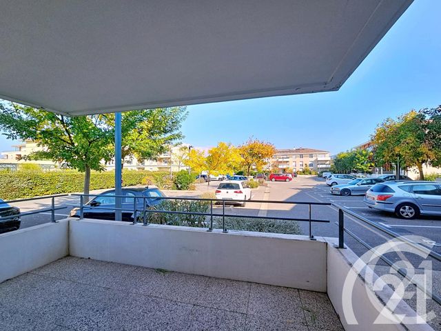 Appartement T4 à vendre - 4 pièces - 73,01 m2 - Cavaillon - 84 - PROVENCE-ALPES-COTE-D-AZUR