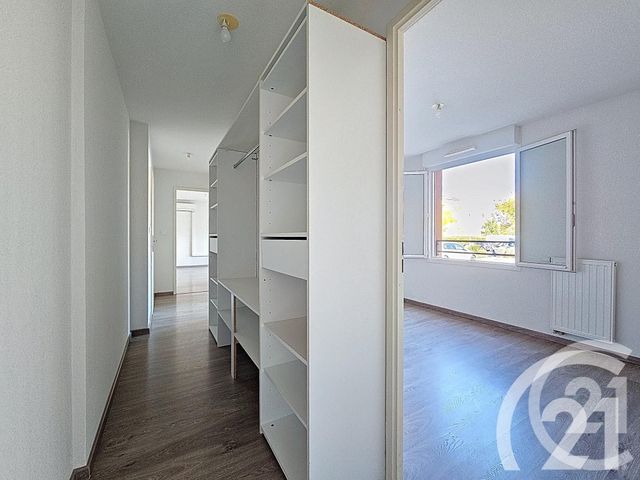Appartement T4 à vendre - 4 pièces - 73,01 m2 - Cavaillon - 84 - PROVENCE-ALPES-COTE-D-AZUR