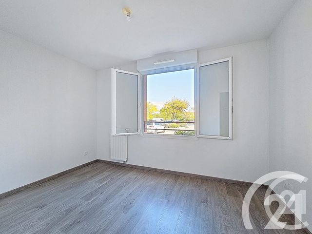 Appartement T4 à vendre - 4 pièces - 73,01 m2 - Cavaillon - 84 - PROVENCE-ALPES-COTE-D-AZUR