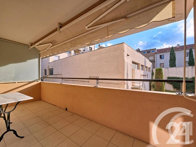 Appartement T2 à vendre - 2 pièces - 34,44 m2 - Cavaillon - 84 - PROVENCE-ALPES-COTE-D-AZUR