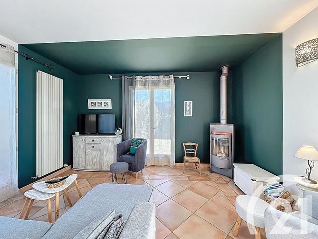 Maison à vendre - 5 pièces - 110,20 m2 - Taillades - 84 - PROVENCE-ALPES-COTE-D-AZUR