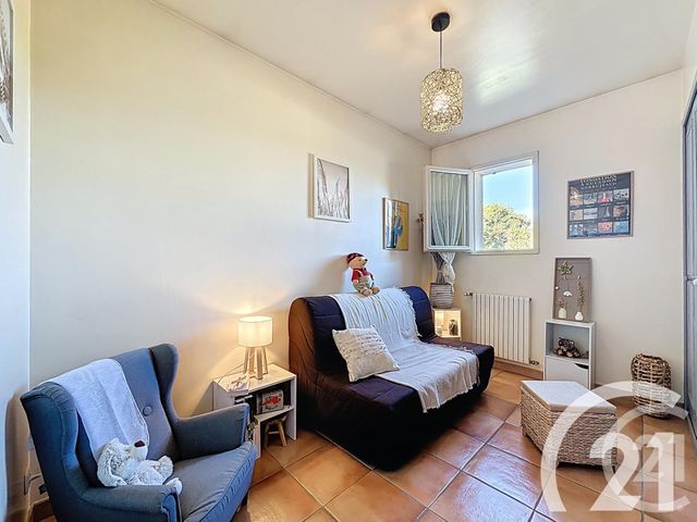 Maison à vendre - 5 pièces - 110,20 m2 - Taillades - 84 - PROVENCE-ALPES-COTE-D-AZUR