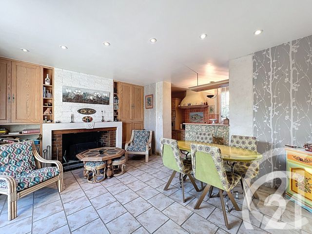 Maison à vendre - 4 pièces - 160 m2 - Cavaillon - 84 - PROVENCE-ALPES-COTE-D-AZUR