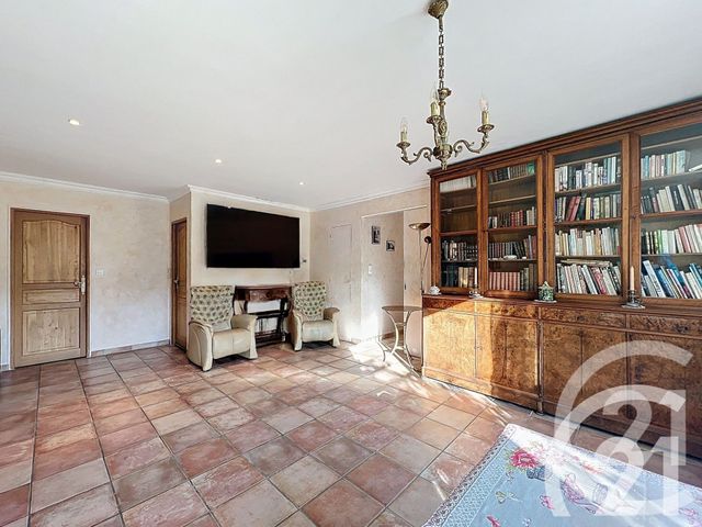 Maison à vendre - 4 pièces - 160 m2 - Cavaillon - 84 - PROVENCE-ALPES-COTE-D-AZUR