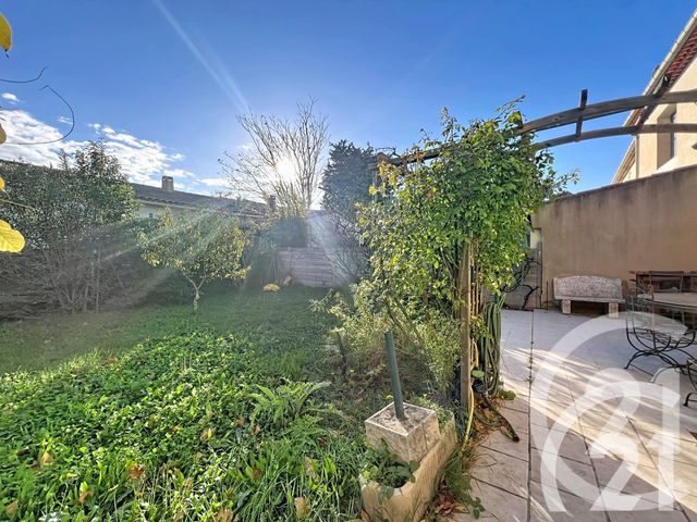 Maison à vendre - 4 pièces - 160 m2 - Cavaillon - 84 - PROVENCE-ALPES-COTE-D-AZUR