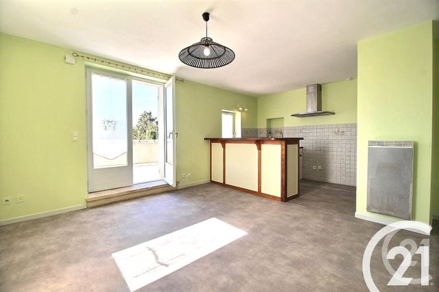 Appartement T2 à louer - 2 pièces - 44,75 m2 - Cheval Blanc - 84 - PROVENCE-ALPES-COTE-D-AZUR