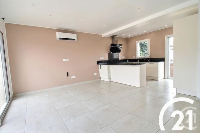 Maison à louer - 4 pièces - 82,42 m2 - Cavaillon - 84 - PROVENCE-ALPES-COTE-D-AZUR