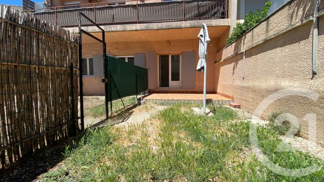 Appartement &agrave; louer - 2 pi&egrave;ces - 47,15 m2 - Cavaillon - 84 - PROVENCE-ALPES-COTE-D-AZUR