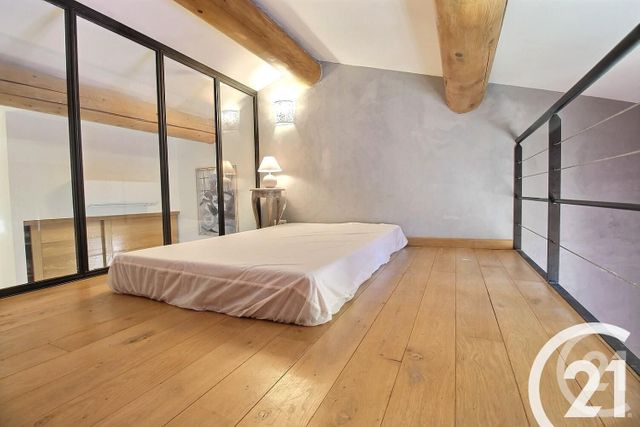 Maison &agrave; louer - 3 pi&egrave;ces - 65 m2 - Taillades - 84 - PROVENCE-ALPES-COTE-D-AZUR