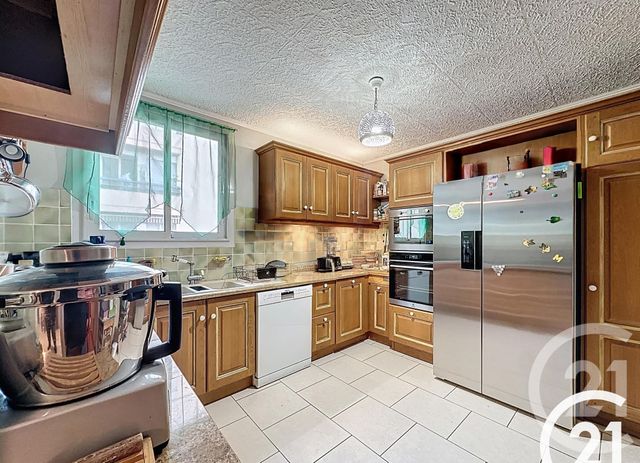 Appartement F4 &agrave; vendre - 4 pi&egrave;ces - 98,80 m2 - Cavaillon - 84 - PROVENCE-ALPES-COTE-D-AZUR