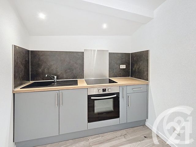 Appartement &agrave; louer - 2 pi&egrave;ces - 42,67 m2 - Cavaillon - 84 - PROVENCE-ALPES-COTE-D-AZUR