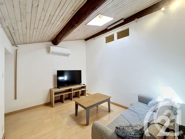 Appartement &agrave; louer - 2 pi&egrave;ces - 35,79 m2 - L Isle Sur La Sorgue - 84 - PROVENCE-ALPES-COTE-D-AZUR