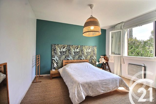 Maison &agrave; louer - 4 pi&egrave;ces - 133,40 m2 - Plan D Orgon - 13 - PROVENCE-ALPES-COTE-D-AZUR