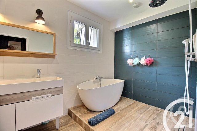 Maison &agrave; louer - 4 pi&egrave;ces - 133,40 m2 - Plan D Orgon - 13 - PROVENCE-ALPES-COTE-D-AZUR