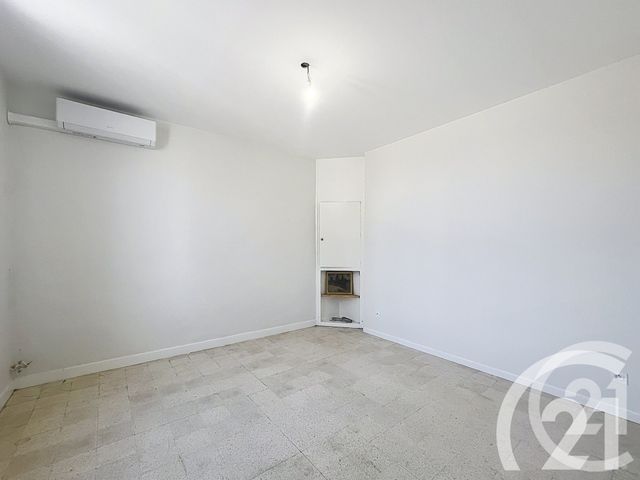 Maison &agrave; louer - 2 pi&egrave;ces - 43,70 m2 - Cavaillon - 84 - PROVENCE-ALPES-COTE-D-AZUR