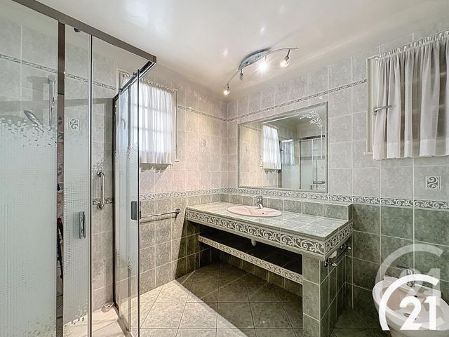 Maison &agrave; vendre - 6 pi&egrave;ces - 222,85 m2 - Robion - 84 - PROVENCE-ALPES-COTE-D-AZUR
