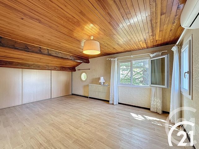 Maison &agrave; vendre - 6 pi&egrave;ces - 222,85 m2 - Robion - 84 - PROVENCE-ALPES-COTE-D-AZUR