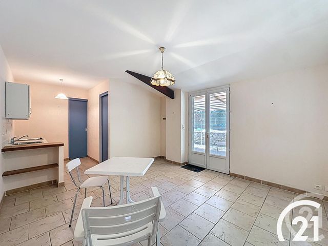 Maison &agrave; vendre - 6 pi&egrave;ces - 222,85 m2 - Robion - 84 - PROVENCE-ALPES-COTE-D-AZUR