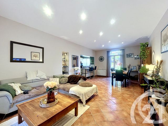 Maison &agrave; vendre - 4 pi&egrave;ces - 107,75 m2 - Cavaillon - 84 - PROVENCE-ALPES-COTE-D-AZUR