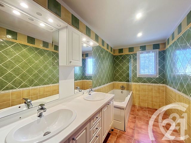Maison &agrave; vendre - 4 pi&egrave;ces - 107,75 m2 - Cavaillon - 84 - PROVENCE-ALPES-COTE-D-AZUR
