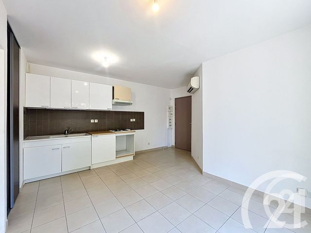 Appartement &agrave; vendre - 2 pi&egrave;ces - 33,10 m2 - Cavaillon - 84 - PROVENCE-ALPES-COTE-D-AZUR