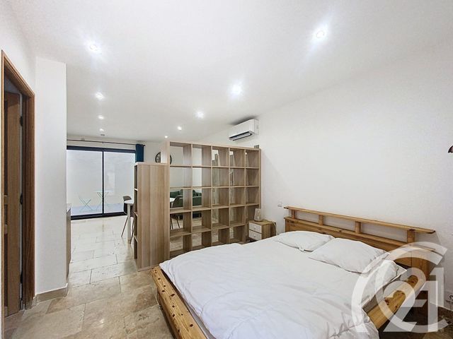 Appartement Studio &agrave; louer - 1 pi&egrave;ce - 36 m2 - L Isle Sur La Sorgue - 84 - PROVENCE-ALPES-COTE-D-AZUR