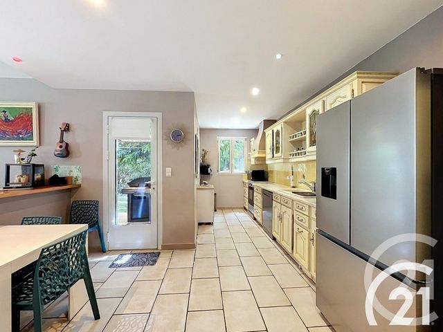 Maison &agrave; vendre - 6 pi&egrave;ces - 166,90 m2 - Cavaillon - 84 - PROVENCE-ALPES-COTE-D-AZUR