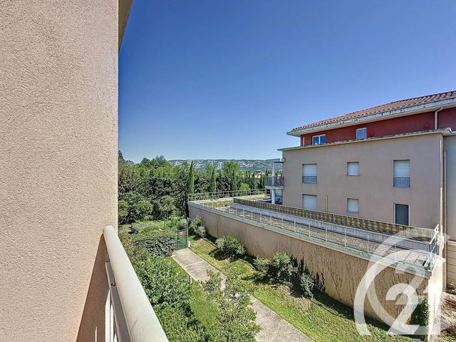 Appartement F1 &agrave; louer - 1 pi&egrave;ce - 32,90 m2 - Cavaillon - 84 - PROVENCE-ALPES-COTE-D-AZUR