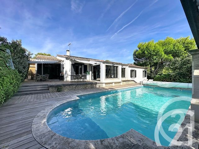 Maison 5 pièces 177 m² · à Taillades · 176,9 m² · 769 000 €