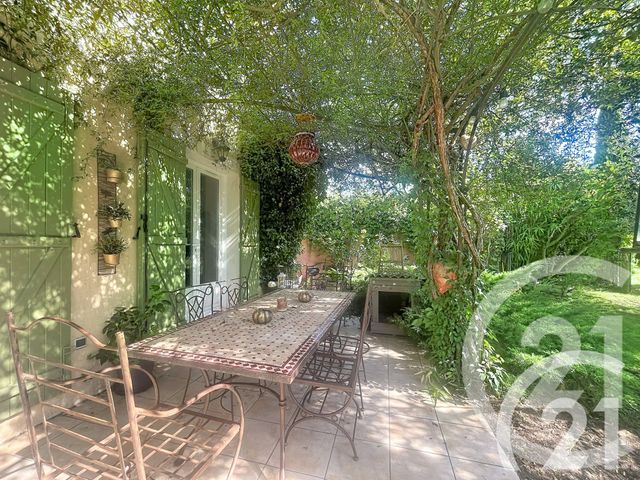 Maison &agrave; vendre - 5 pi&egrave;ces - 131 m2 - Robion - 84 - PROVENCE-ALPES-COTE-D-AZUR