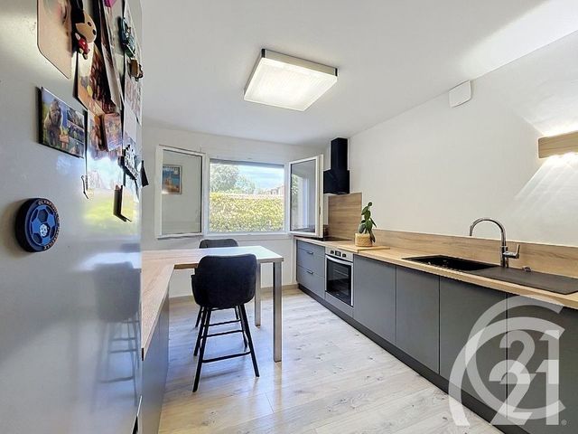 Appartement F3 &agrave; vendre - 3 pi&egrave;ces - 64,17 m2 - Cavaillon - 84 - PROVENCE-ALPES-COTE-D-AZUR