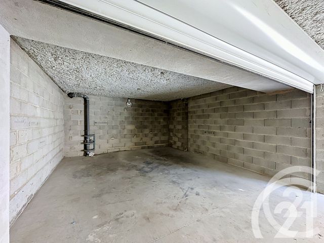Parking &agrave; vendre - 21,50 m2 - Cavaillon - 84 - PROVENCE-ALPES-COTE-D-AZUR