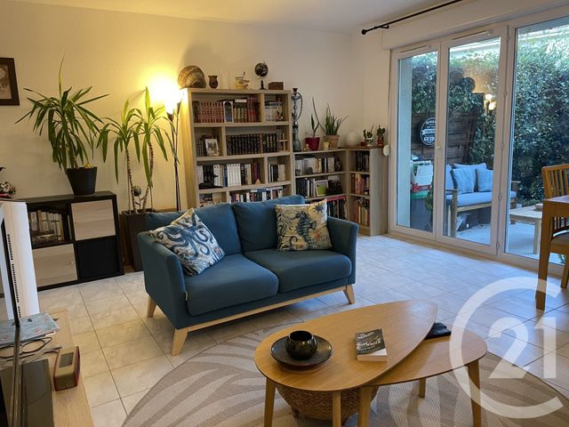 Appartement T2 &agrave; louer - 2 pi&egrave;ces - 48,84 m2 - Avignon - 84 - PROVENCE-ALPES-COTE-D-AZUR