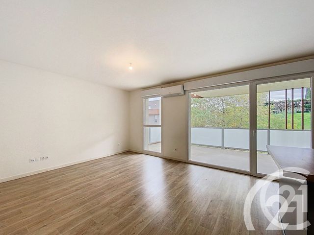 Appartement T2 &agrave; louer - 2 pi&egrave;ces - 42,80 m2 - Cavaillon - 84 - PROVENCE-ALPES-COTE-D-AZUR