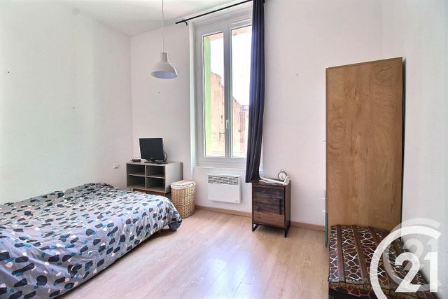 Appartement T2 &agrave; louer - 2 pi&egrave;ces - 43,90 m2 - Cavaillon - 84 - PROVENCE-ALPES-COTE-D-AZUR