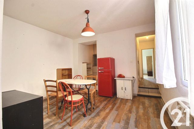 Appartement T2 &agrave; louer - 2 pi&egrave;ces - 43,90 m2 - Cavaillon - 84 - PROVENCE-ALPES-COTE-D-AZUR