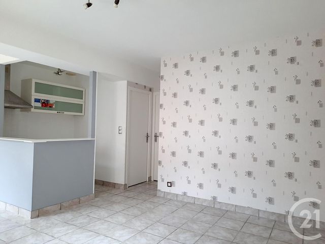 Appartement T2 à louer - 2 pièces - 40 m2 - Bar Sur Aube - 10 - CHAMPAGNE-ARDENNE