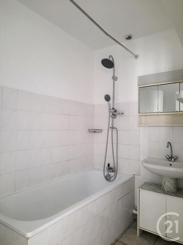 Appartement T2 à louer - 2 pièces - 40 m2 - Bar Sur Aube - 10 - CHAMPAGNE-ARDENNE