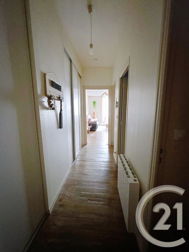 Appartement T2 &agrave; louer - 2 pi&egrave;ces - 49 m2 - Bar Sur Aube - 10 - CHAMPAGNE-ARDENNE
